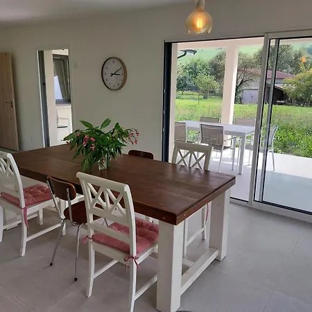 Modern Vosges Getaway בית נופש Laveline