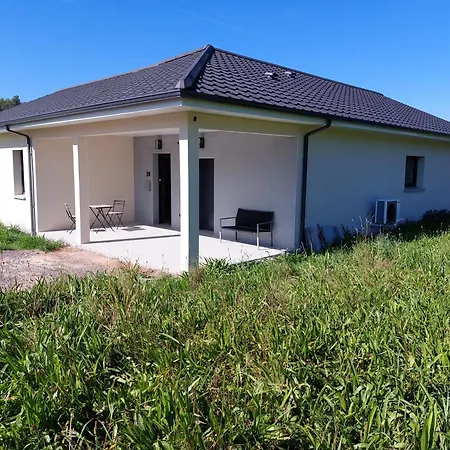 בית נופש Modern Vosges Getaway