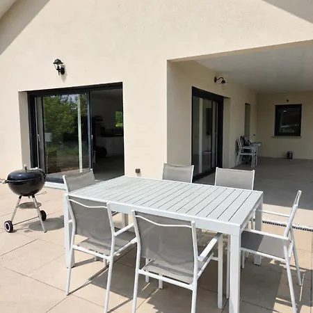 Modern Vosges Getaway Feriehus
