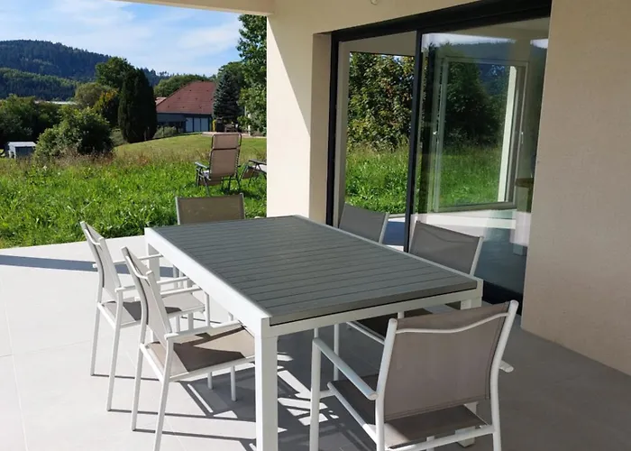 Prázdninový dům Modern Vosges Getaway *